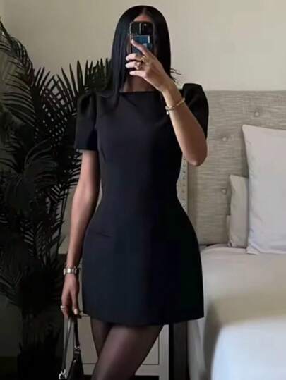 DEEKA Spring/Summer New Arrival Women's Fashion Pleated Pocket Mini Dress, European And American Style Black Elegant