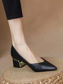 Women's 5cm Black Pointed Toe Flat Pumps, 2026 Spring/Autumn 5cm Chunky Heel Black Pointed Toe Pumps Suitable For Interview, Office, Career Outfit - Black - View 10