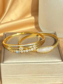 Ensemble de bracelets élégants en acier inoxydable plaqué or 18 carats avec zircone, convient aux femmes. Cadeau pour la fête des mères, cadeau pour les enseignants, accessoire de voyage d'été à la plage, bijoux de style bohème, à porter pour les fêtes, les bals de promo et au quotidien, cadeau de rentrée scolaire, cadeau d'anniversaire, cadeau pour les demoiselles d'honneur, cadeau de Noël - Multicolore - Voir 1