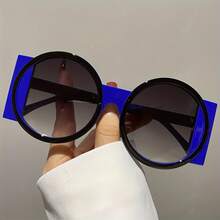 New Stylish Large Round-Frame Glasses For Women And Men, Featuring A High-End Dual-Tone Design,  And Versatile, Suitable For Parties, Performances, And Everyday Wear - Trà Trà - Xem 2