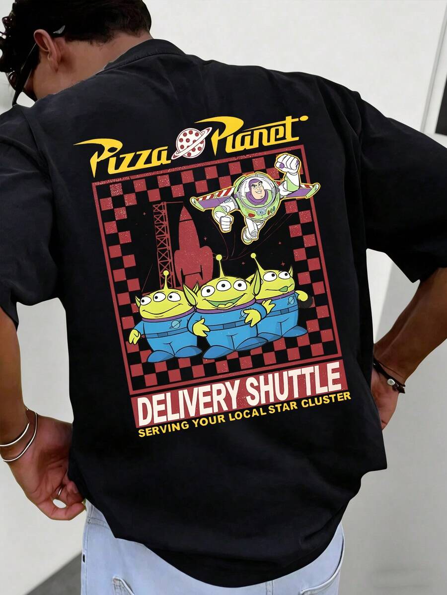 Disney Men's Casual T-Shirt, Pizza Planet Buzz Lightyear Print (Red Checkerboard), Bold & Retro Design, Perfect For Nostalgic Fans & Casual Outings - 黑色 - 查看 1