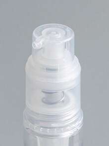 1个14毫升/140毫升粉末喷雾瓶,适用于爽身粉、药粉等,也可作为便携式爽肤水喷雾瓶或西瓜霜干粉喷雾瓶使用。采用上下开关设计,方便实用,可根据需要随时取用。螺旋盖设计密封性好,防止粉末受潮。外置弹簧,确保粉末洁净无污染。按压式粉末分配器,出粉量大且均匀。 - 彩色 - 查看 12