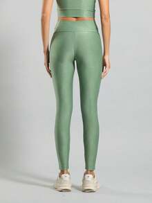 FITNATION Leggings Set With Waistband Pocket + Longline Cropped Top In Micro-Ribbed Fabric With SHINE And HIGH Elasticity And Support. - Verde Oliva - Ver 3