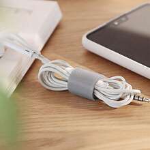 1个塑料线缆管理盒，带7个隔层，可重复使用，用于整理充电器和数据线，家用和办公用线缆收纳盒 - 彩色 - 查看 10