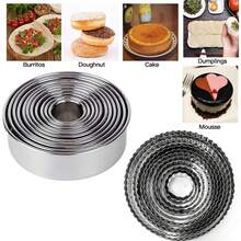 圆形饼干模具套装 - 12 件。小型饼干模具，用于切割圆形糕点。圆形糕点模具。圆形面团圈模具。用于烘焙糕点面团和甜圈。 - 查看 1