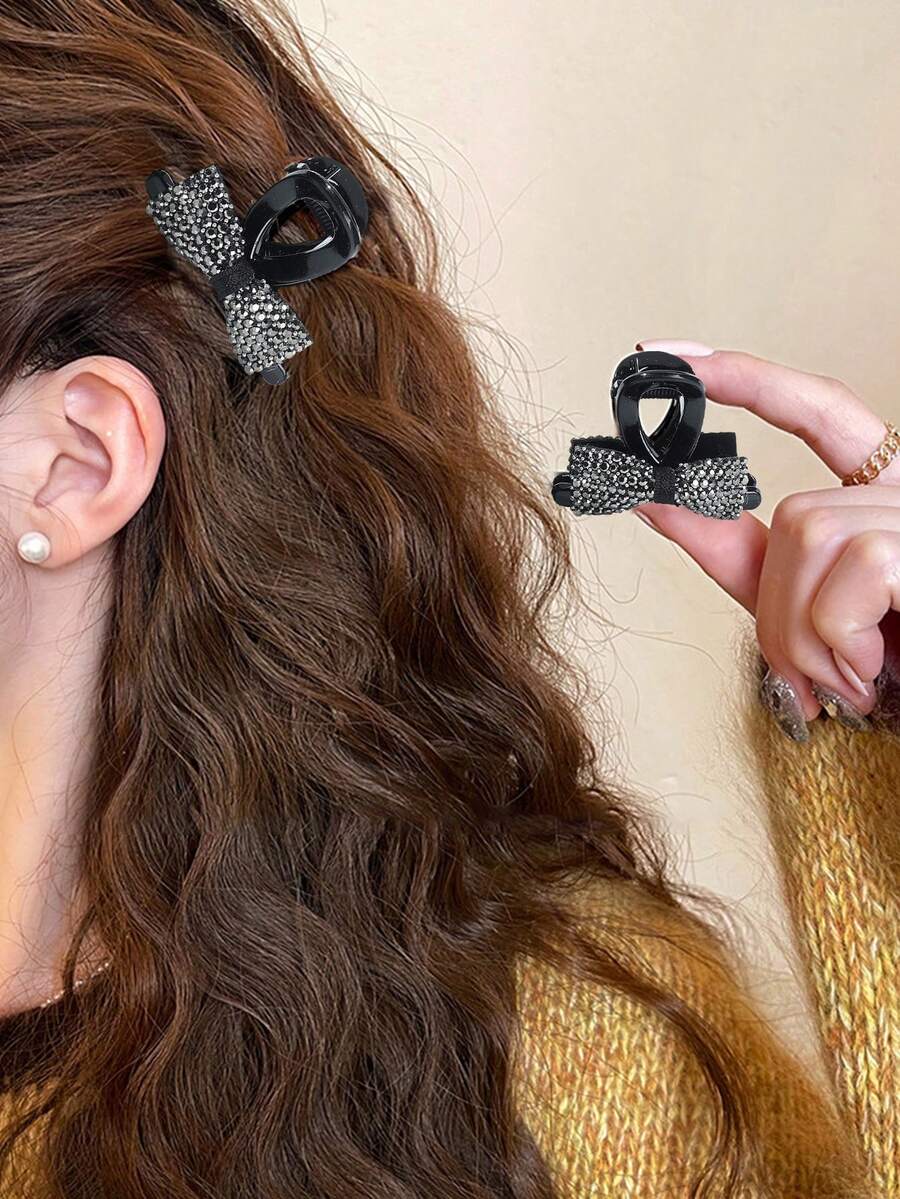 2 pezzi Fermagli per capelli a fiocco con cristalli bidirezionali neri per donne, fermagli per capelli con perle piccole, eleganti per scuola, festa, ballo e uso quotidiano, accessori per capelli estivi, fermagli a pinza per spiaggia e vacanza - Multicolore - Visualizzare 1