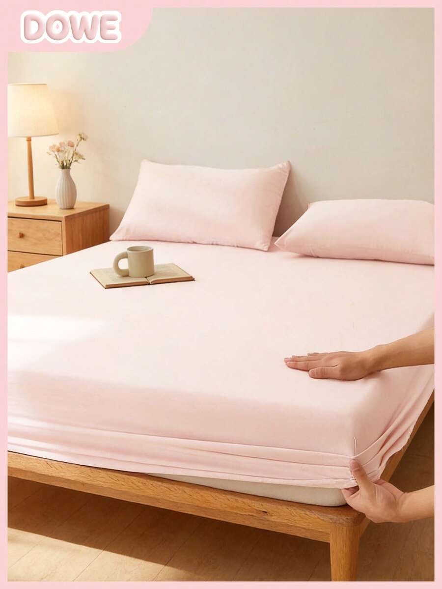 1pc Solid Color Fitted Sheet, Mattress Protector, Mattress Cover, Deep Pocket Design, Soft & Breathable, Fits Various Bed Sizes - Pink - View 1