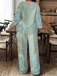 Light Blue Background Botanical Pattern Women's Set, Skin-Friendly Woven Fabric, Fresh Simple Style, Suitable For Daily Leisure Wear In Spring And Summer, Ideal For Daily Gifting, Light Blue Background With All-Over Botanical Pattern Set - 彩色 - 查看 3