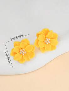 1 Pair Minimalist Versatile Exaggerated Floral Earrings, Fresh And Elegant 3D Flower Pearl Earrings - Multicolor - View 4