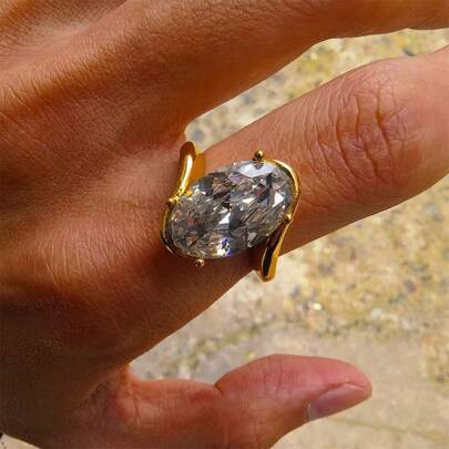 VKHK 1pc Luxury 18K Gold Plated Stainless Steel Oversized Sparkling Zirconia Decorated Ring, Suitable For Women Wedding Wear Gift