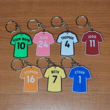 Personalised Football, Soccer Shirt Name And Number Keyring, Keychain - Choose Name, Number And Colour, Fantastic Gift For Friends And Family, Sport Keychain, Gift For Sport, Gifts For Her/Him, Birthday Gift For Girlfriend/ Boyfriend, Dawg, Engraved, Sequines, Stainless, Vintage, Casual, Unisex, Hipster, Old Money, Stylish, Custom, Personalized, Unique, Customized, For Classroom, For Teacher Gifts, For Boys And Girls, For Teenagers, High School Senior High School Students, College Students, University Students, Delicate Romance, Winter Grace - 6cm Jersey Keychain - View 1