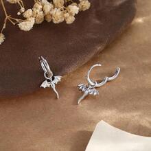 Tiny Dragon Huggie Small Hoop Earrings With Charm, Personalized Dragon 316L Surgical Steel 18k Gold Plated Dagon Drop Dangle Earrings For Women - 銀色 - 查看 2