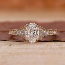 Women's Classic Minimalist 18K Gold Plated Cubic Zirconia Egg-Shaped Wedding Ring - Gold - View 7