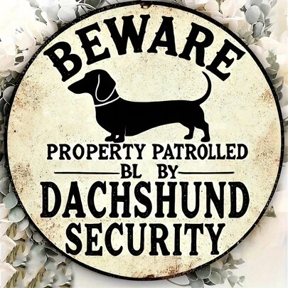 2D Flat Vintage Beagle Safety Sign, 1pc - Wooden Wall Decor, Suitable For Outdoor Cafes, Bars And Home, No Electricity Needed, Humorous Warning Sign, Distressed Design, 2D Flat, Pre-Drilled Holes As Shown In Size Chart