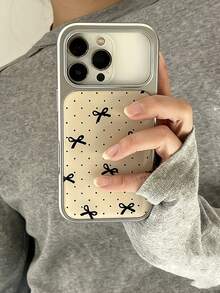 Ốp điện thoại chống sốc họa tiết chấm bi nơ dễ thương kiểu bé gái cho iPhone 17/17Pro/17 Pro Max/16/16 Pro/16 Pro Max/15/15 Pro/15 Pro Max/14/14 Pro/14 Pro Max/13/13 Pro/13 Pro Max/12/12 Pro/12 Pro Max/11/11Pro/11 Pro Max, món quà thẩm mỹ đáng yêu. - Nhiều màu - Xem 6