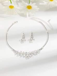 Elegant Crystal Bridesmaid Jewelry Set, Floral Pendant Necklace And Earrings - White - View 6