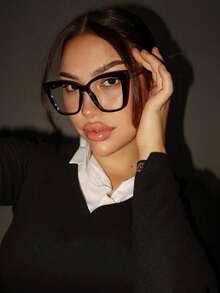 1 Cặp kính nữ gọng vuông màu đỏ tía, chất liệu PC, kiểu dáng cổ điển, không độ, thích hợp đeo hàng ngày, phụ kiện kính mắt trong suốt, kính thời trang gọng lớn bằng nhựa dành cho nữ sinh, kiểu dáng nữ sinh Mỹ cá tính, thích hợp để đọc sách ở văn phòng, xem TV, chơi game, trang trí điện thoại, du lịch ngoài trời, mua sắm và các dịp khác. - Màu Đỏ Sâu - Xem 1