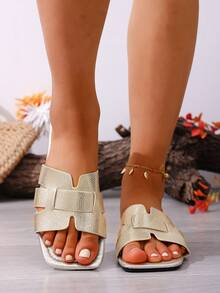 New Spring/Summer Fashion Casual Strap Slide Sandals, Comfortable Flat Heel Round Toe Beach Slippers, Versatile Slip-On Sandals For Women - Gold - View 6
