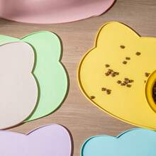 1个硅胶宠物食物垫，防油耐热防水防滑猫狗碗垫，凸起边缘防止溢出，可用洗碗机清洗 - 彩色 - 查看 4