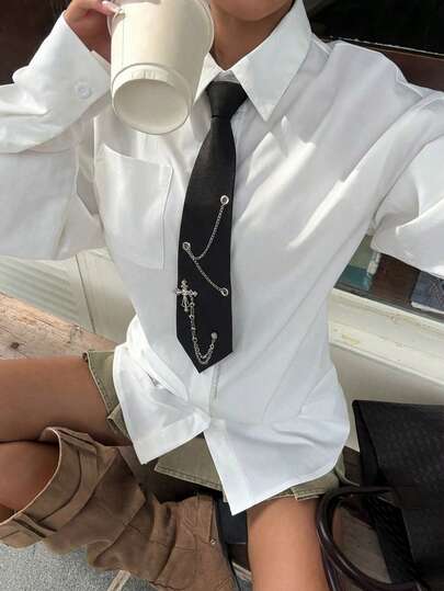 1件女士时尚闪亮水钻金属链十字架装饰颈链，适合日常、休闲、外出、约会、派对、购物等场合。