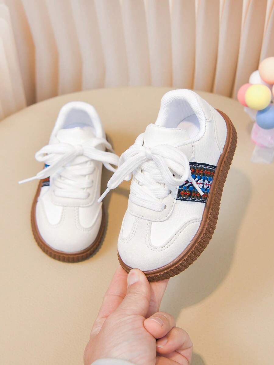 Fashionable Casual Baby Sneakers, Lightweight & Comfortable Unisex Kids Shoes - White - View 1