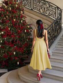 优雅法式浪漫露背镂空收腰性感迷人长裙，适合圣诞节、假日派对、夏季约会等场合。 - 黃色 - 查看 5