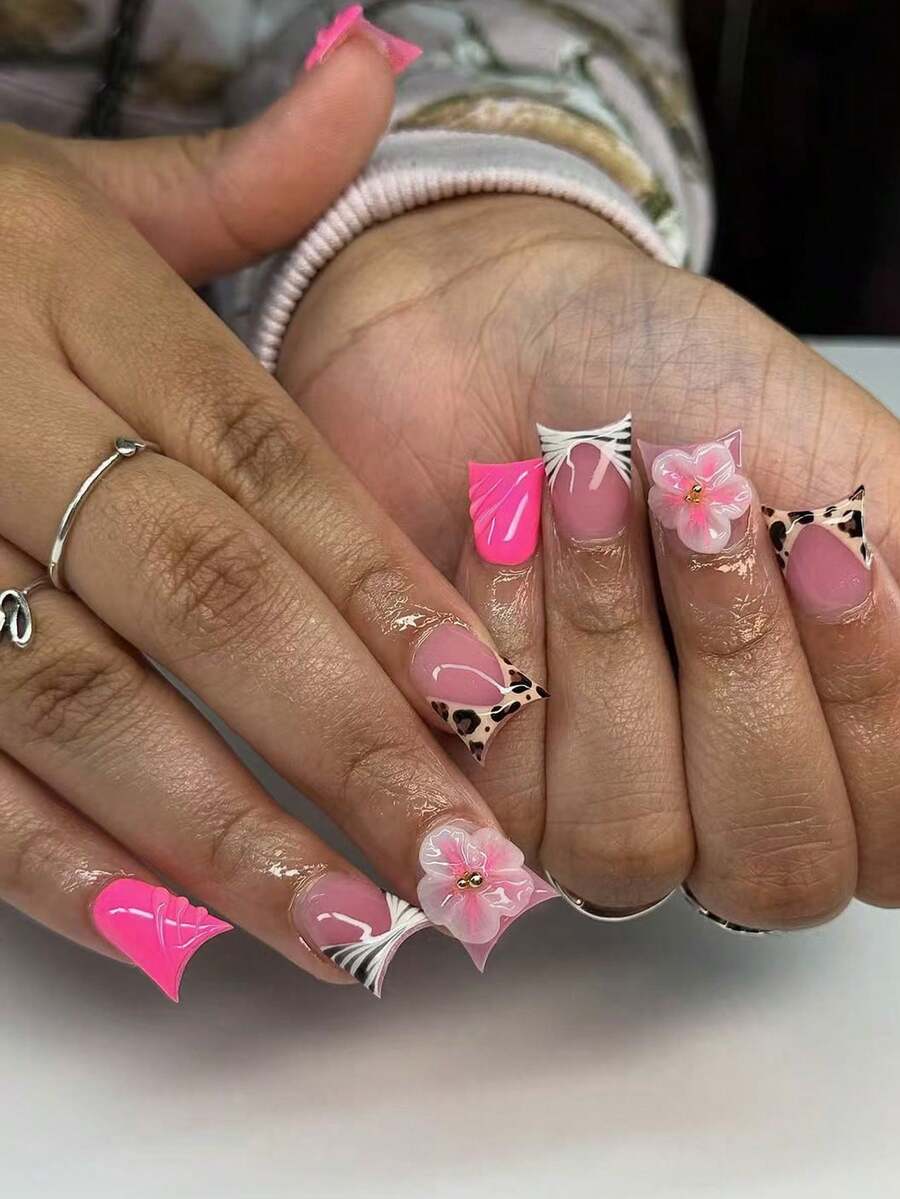 24片长款粉色豹纹法式美甲贴纸，3D凝胶花瓣，内置钢珠设计，完美贴合亚克力指甲，包含1片果冻凝胶和1个指甲锉，适合女性和女孩日常、节日派对等场合使用。 - 彩色 - 查看 1