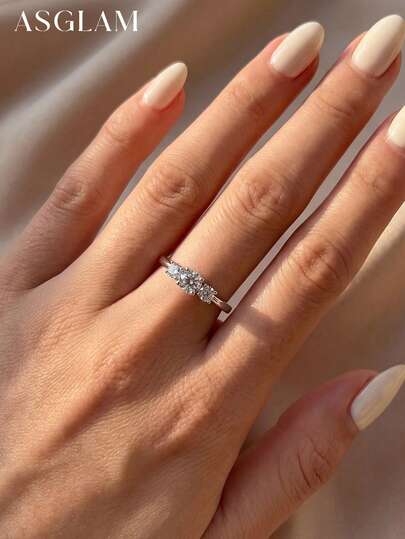 1克拉精美圆形无色莫桑石钻石订婚戒指，优雅结婚珠宝，女士结婚戒指，新娘珠宝，承诺戒指