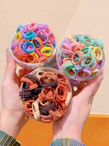 500个/套糖果色发圈，包含粉色、蓝色、黄色、紫色等多种鲜艳色彩，适合女孩和女士使用。用途广泛，可用于发型设计、DIY手工制作（如编织手链和项链），也适合日常收纳整理，数量充足，满足各种需求。 （关键词：发圈、橡皮筋、发绳、弹力发圈、发带、美发家居饰品） - 彩色 - 查看 11