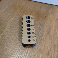 1个4-10mm刻度带编号孔（1-100）重型塑料钻孔导向器 - 适用于木材和石膏板的精密钻孔工具 - 适用于4-10mm钻头，手动钻孔导向器 - 橘色 - 查看 8