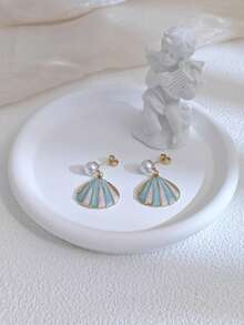 1 Pair Women's Faux Pearl Earrings With Striped Shell Pendant, Minimalist Elegant Suitable For Teenage Girls, Colorful Oil Drop Stainless Steel Earrings, Ocean Beach Design Exaggerated Earrings Suitable For Daily Wear, Beach Vacation And Parties, Retro Casual Bohemian Style Fashion Accessories, Unique Stainless Steel Ladies Earrings That Won't Cause Allergies - Gold - View 12