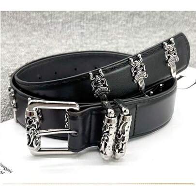 1条Y2K朋克金属扣藤蔓雕刻铆钉剑形黑色皮带，适合搭配连帽衫、破洞牛仔裤、休闲装、时尚单品、户外活动、派对、秋冬季、万圣节、圣诞节、情人节、返校季、假期、毕业礼物、生日等场合。