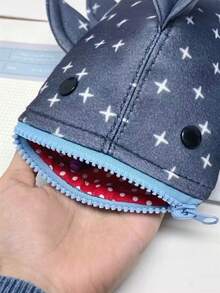 1个鲨鱼造型铅笔盒，大容量，可作零钱包，拉链设计，可装铅笔、马克笔、荧光笔等，可爱动物文具，办公用品，送给女性的礼物，返校季好物 - 彩色 - 查看 3