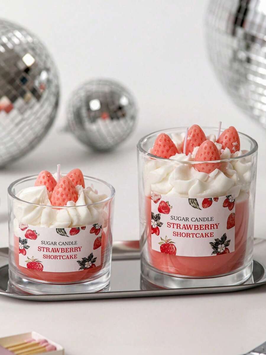 1支罐装草莓蛋糕蜡烛，创意手工装饰，适合节日、营造浪漫氛围，高端摄影道具，适用于情人节、斋月、复活节、母亲节、圣诞节、万圣节、新年、节假日，也是馈赠亲朋好友的理想礼物。