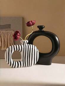 1 Set Modern Minimalist Black & White Resin Vase - Minimalist Hollow Geometric Decor, Suitable For Boho Style Living Room, Bathroom, Office And Entryway; Abstract Striped Vase For Dried Or Fresh Flowers - Multiple Styles - View 2
