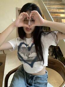 Casual Slim Fit Heart & Letter Print T-Shirt For Women - White - View 3