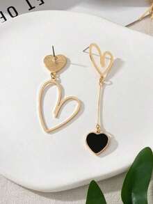1 Pair Of Chic Asymmetric Metal Heart Pendant Earrings, Gift For Birthday, Anniversary, Date - 黑色 - 查看 2