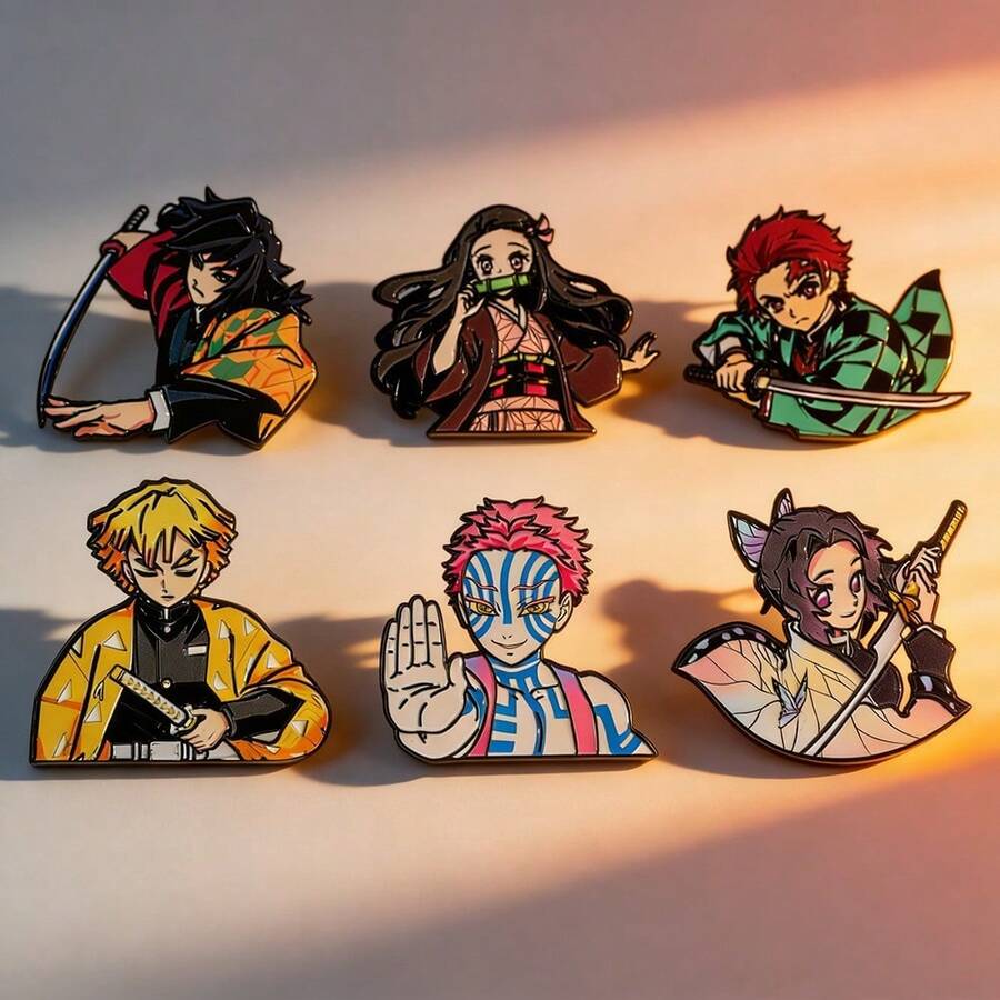 1/6件套精美时尚卡通风格胸针，包含《鬼灭之刃》动漫角色：炭治郎、祢豆子、善逸、香奈乎和伊之助。时尚包包配饰。 - 彩色 - 查看 1