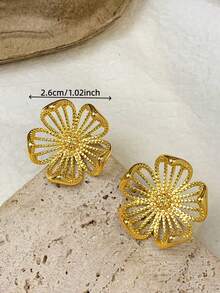1 par de pendientes de flor hueca elegantes, minimalistas y versátiles, adecuados para el uso diario y festivo de las mujeres - Dorado - Ver 5