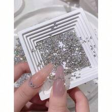 (100pcs/200Pcs Mixed Pack) Beveled Flat Bottom Transparent White Tiny Small Size 5A Cubic Zirconia Assorted Sparkling Nail Art Rhinestone Nail Supplies Nails Nail Charms Nail Gems - 白色 - 查看 2