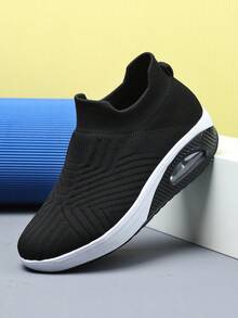 New Breathable Mesh Casual Women Shoes, Slip-On Platform Sneakers With Air Cushion - Black and White - View 5