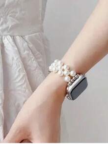 Một chiếc dây đeo cổ tay ngọc trai thanh lịch mới, tương thích với Apple Watch, phù hợp với các kích thước 38mm, 40mm, 41mm, 42mm, 44mm, 45mm, 46mm, 49mm. Mẫu thời trang dành cho nữ, phù hợp với các dòng UltraS10/S11/9/8/7/6/5/4/3/2/1 (Không bao gồm đồng hồ) (Chỉ có dây đeo). Món quà tuyệt vời nhất dành cho bạn gái và bạn bè, rất thích hợp cho Ngày Valentine, Giáng sinh, Năm mới, Ngày của Mẹ, Lễ Tạ ơn, quà tặng bất ngờ cho gia đình hoặc bạn bè. Dây đeo cổ tay thời trang sang trọng. - màu trắng nhạt - Xem 3