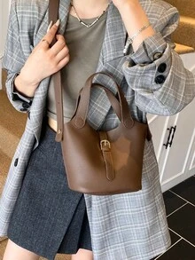 This Fashionable New Handbag Features A Minimalist Multi-Purpose Design, With Metal Buckle Accents. The Adjustable Shoulder Strap Adds A Modern, Stylish Touch, Making It Very Suitable For Shopping And Travel. It Is Lightweight And Spacious, With Ample Storage Space. - Brown - View 3