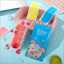 水果味清凉贴，夏季必备的降温解暑神器。可用于日常降温、手机散热、缓解疲劳。常用于军事训练，预防中暑。可贴于额头、颈部、腹股沟、手部等需要降温的部位。多种水果香味可选，整体设计清新可爱，方便携带和使用。 - 隨機 - 查看 9