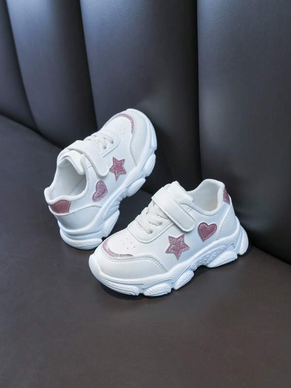 1双儿童运动鞋，时尚新款女童鞋，适合幼儿、小童和大童，可用于网球、健身、跑步，轻便透气，魔术贴设计，心形、五角星图案，休闲运动鞋，适合春、夏、秋、冬四季穿着（尺码偏小，建议选购大一码）