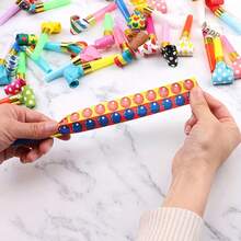 30/40/50 piezas Rollos de papel higiénico inflables creativos y divertidos, suministros y juguetes para fiestas, silbatos de dragón para cumpleaños, juegos educativos interesantes - Estilo de lunares - Ver 6
