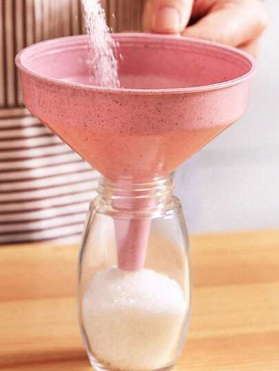 1个麦秸漏斗，大型塑料厨房滤网，宽口径油/酒分离器，酒类分配器