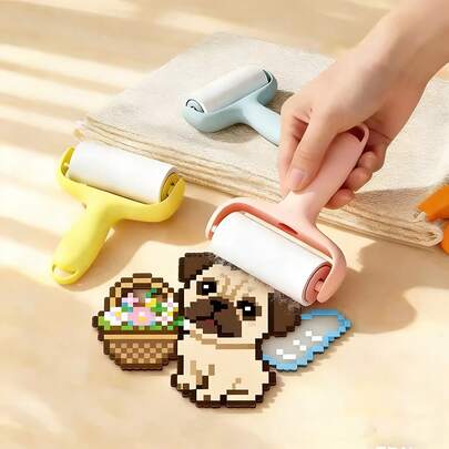 1 Set Convenient Mini Lint Roller Kit - 1 Handle + 3 Refill Rolls, Strong Adhesive For Pet Hair Removal,Remove Loose Beads,Easy To Use, Reusable Handle, No Electricity Needed For Pet/Clothes/Carpet/Car Seats, Essential For Home And Travel, A Must-Have For Pet Owners, And Portable.