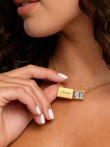 Personalized Heart-Shaped Necklace With Photo, Engraved Heart-Shaped Name Necklace, Minimalist Gift For Mom, Daughter, Couples, Valentine's Day, Birthday, Wedding, Bridesmaid, Jewelry - Multicolor - Style 3 - View 3