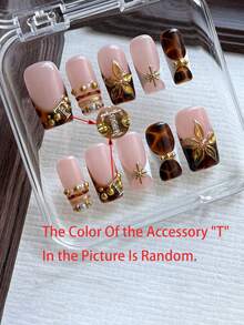 10片方形手工美甲贴纸，手镯式指尖设计，玳瑁棕色，白色法式美甲图案，3D金粉花卉雕刻装饰。适合女孩和女士日常佩戴，也适合派对、晚宴和校园美甲。 - 彩色 - 查看 6